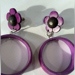VINTAGE 70s Purple Floral Hoop Earrings BohoChic Retro Vibes
